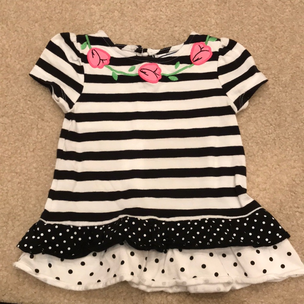 Hartstrings shirt w/pink flowers 18m NWOT